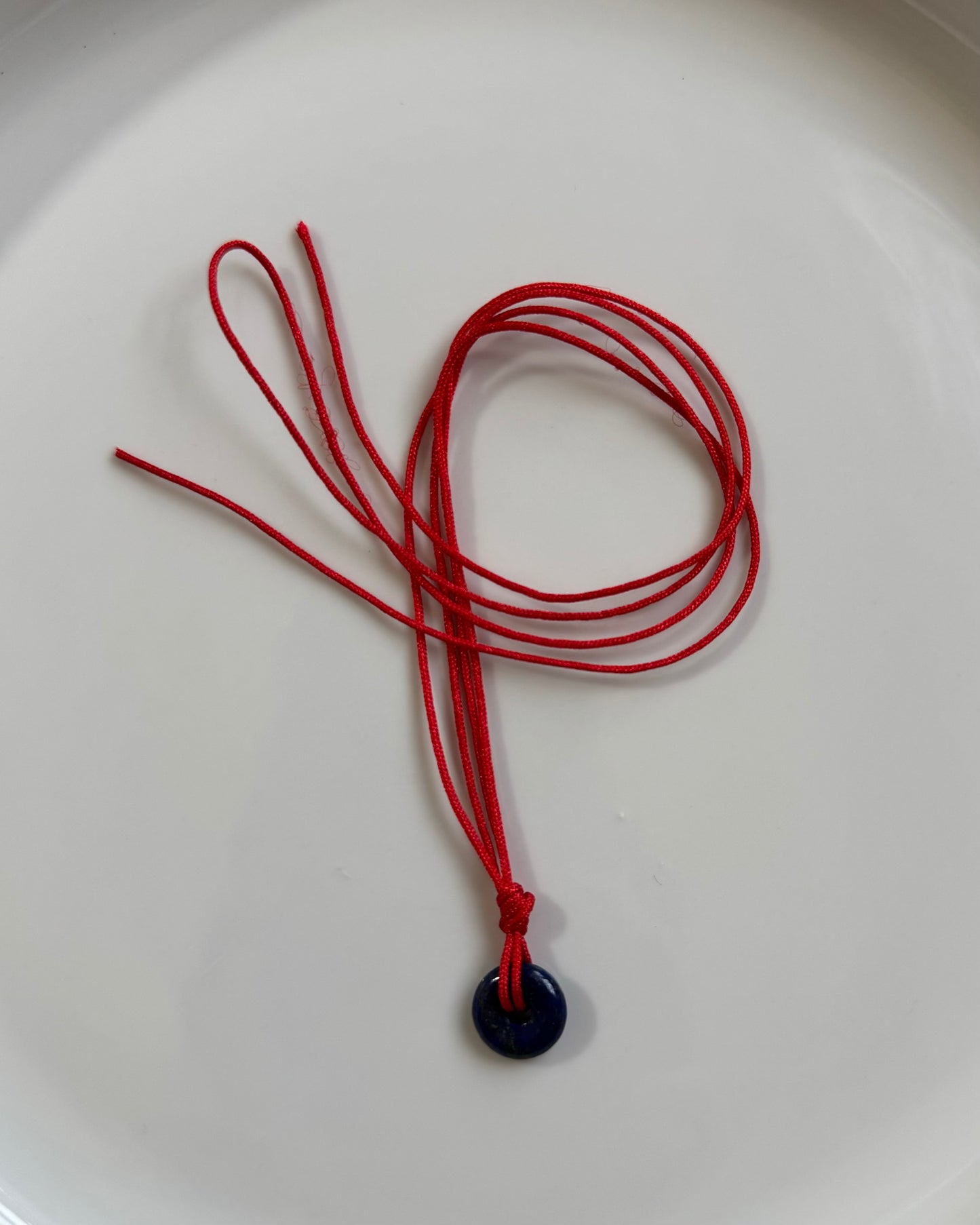 Hilitos Rojos