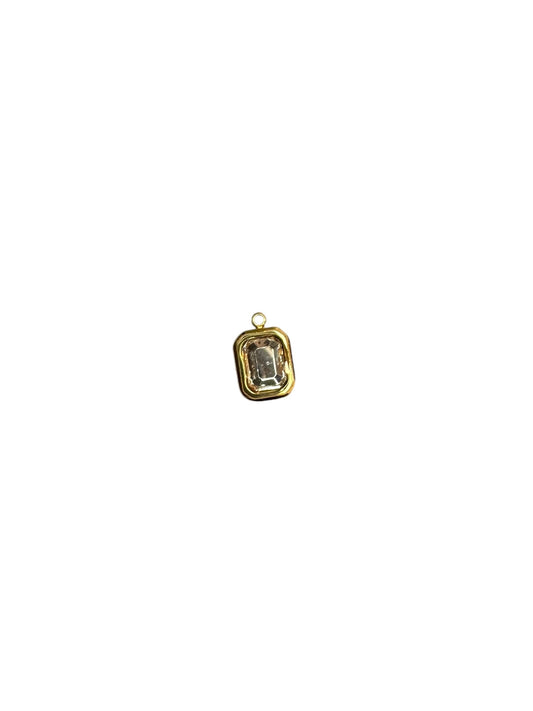 Clear crystal