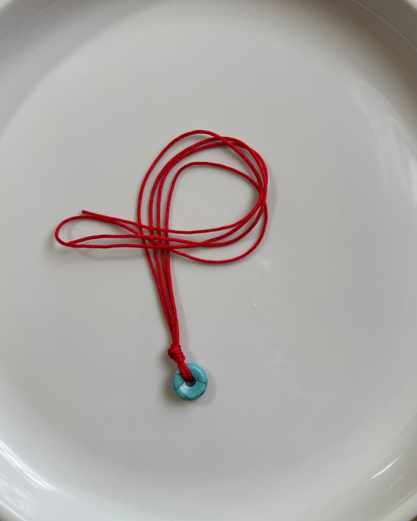 Hilitos Rojos